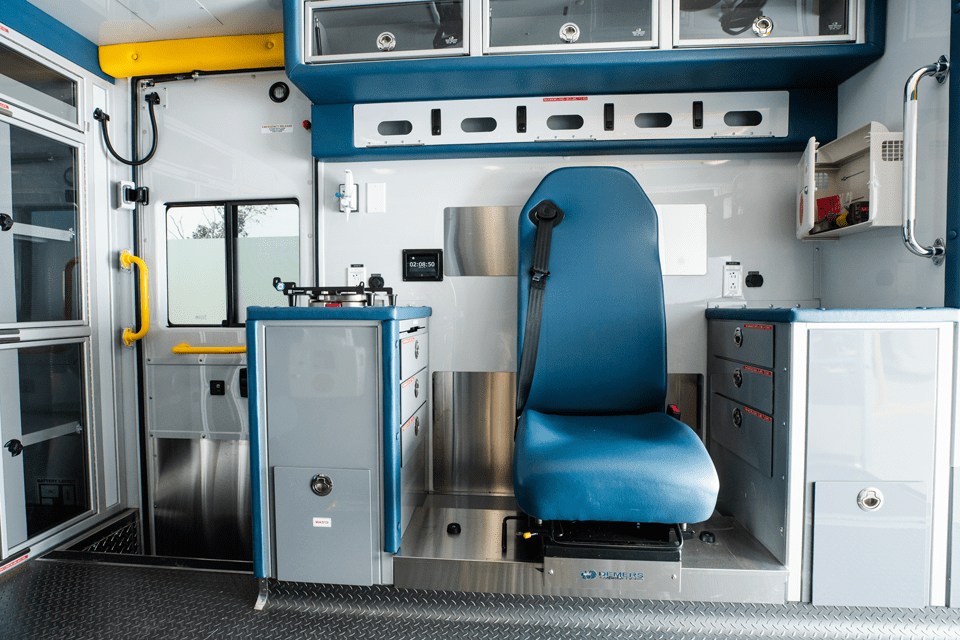 Demers-ambulances-type-3-MX170-mobility-seat