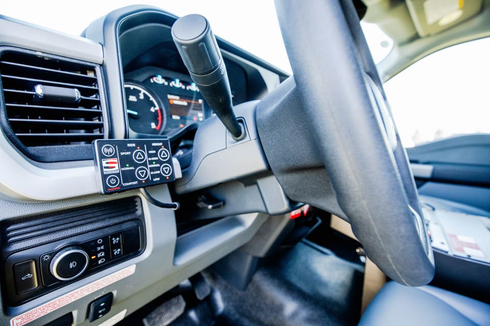Demers-Ambulances-type-1-MXP-170-adaptative-suspension