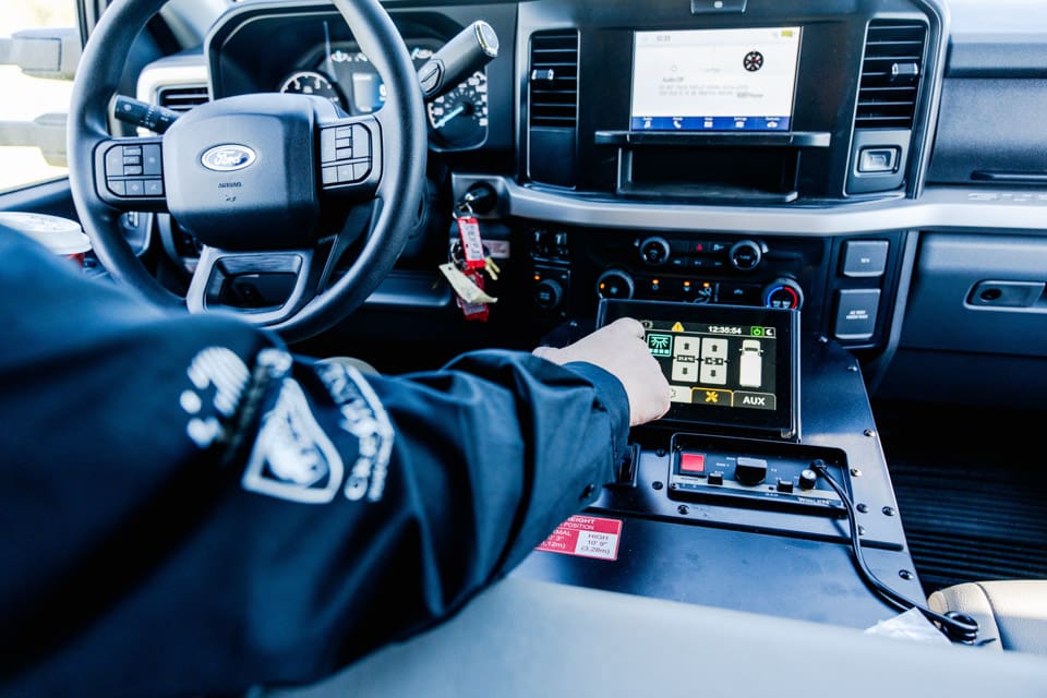 Demers-Ambulances-type-1-MXP-170-digital-command-centre