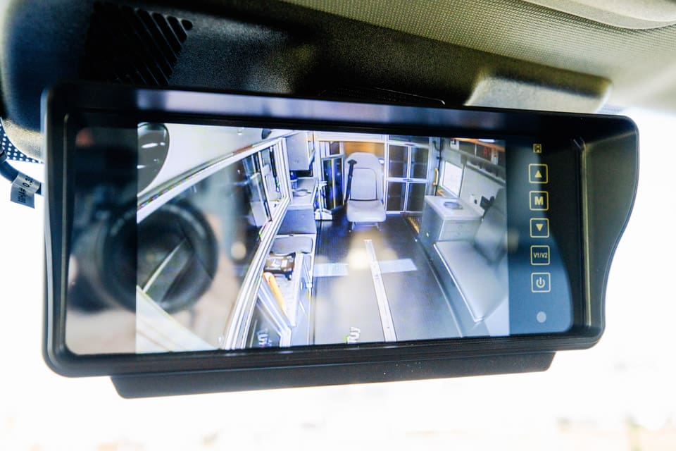 Demers-Ambulances-type-1-MXP-170-interior-camera