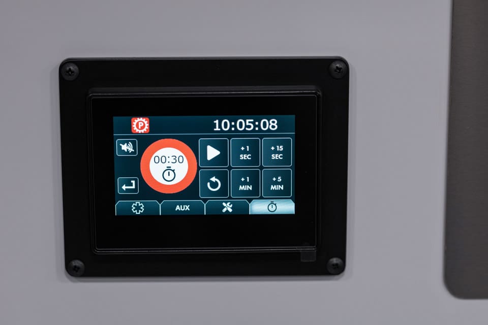 Demers-Ambulances-type-3-MX-164A-ontario-digital-controls