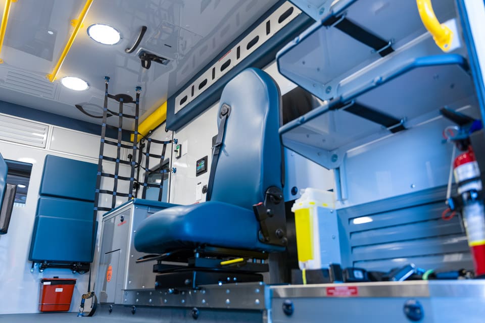 Demers-Ambulances-type-3-MX-164A-ontario-mobility-seat
