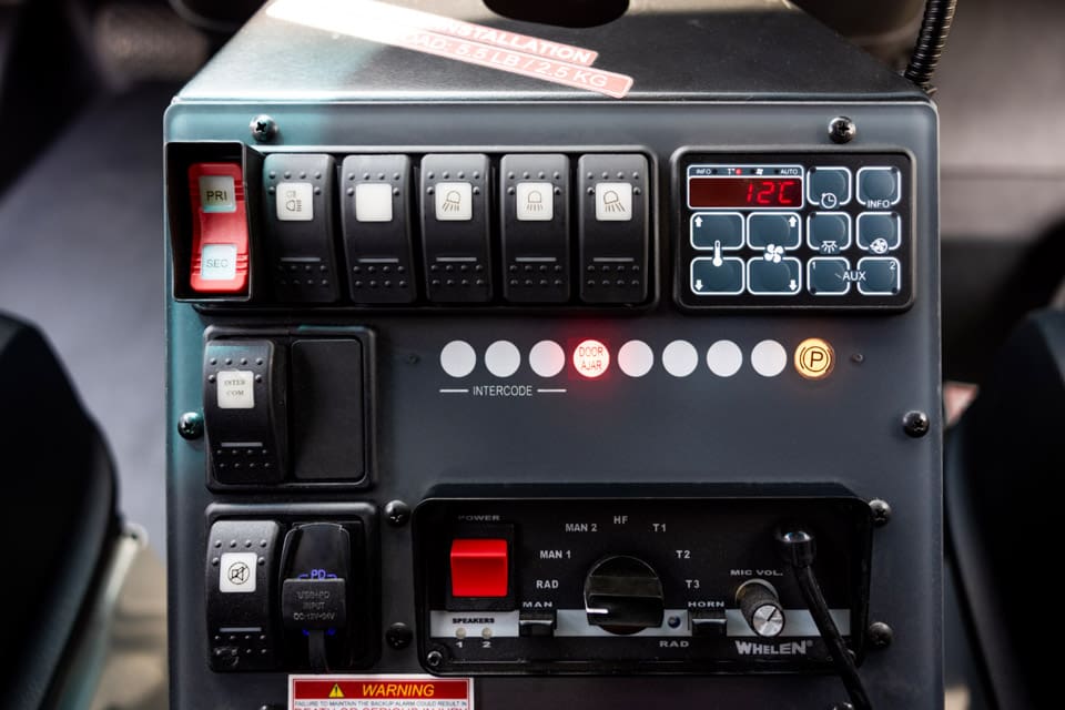 Demers-ambulances-type-3-MX-152 front-cab-controls