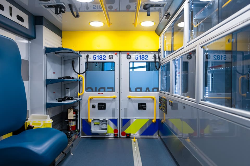 Demers-ambulances-type 3-MX 164-A-ontario-interior-layout