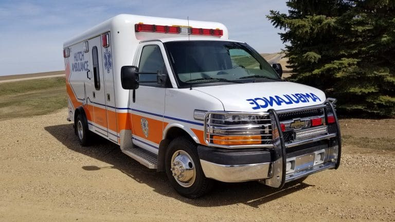 Crestline Ambulances_Hutch ambulance swift current_Purple crewjpg