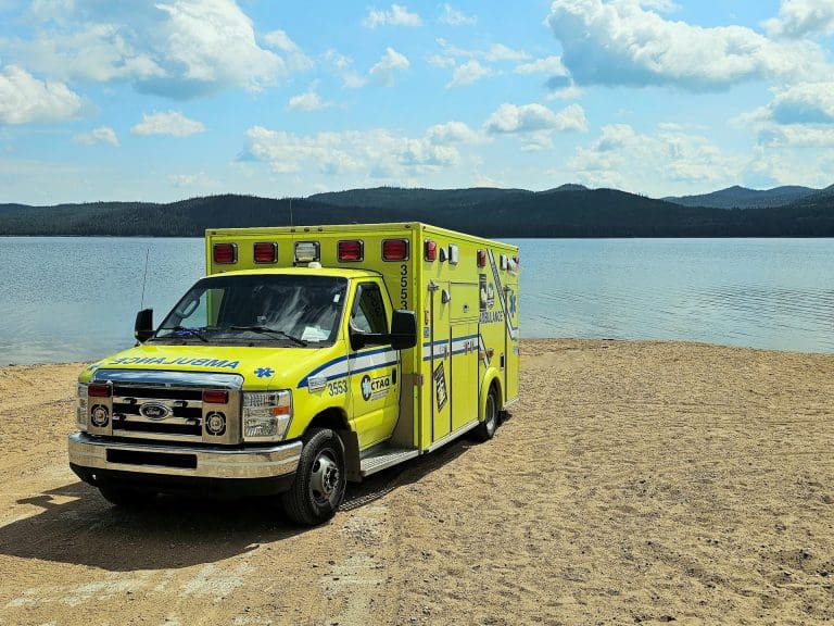 Demers Ambulances_CTAQ-Parc des Laurentides