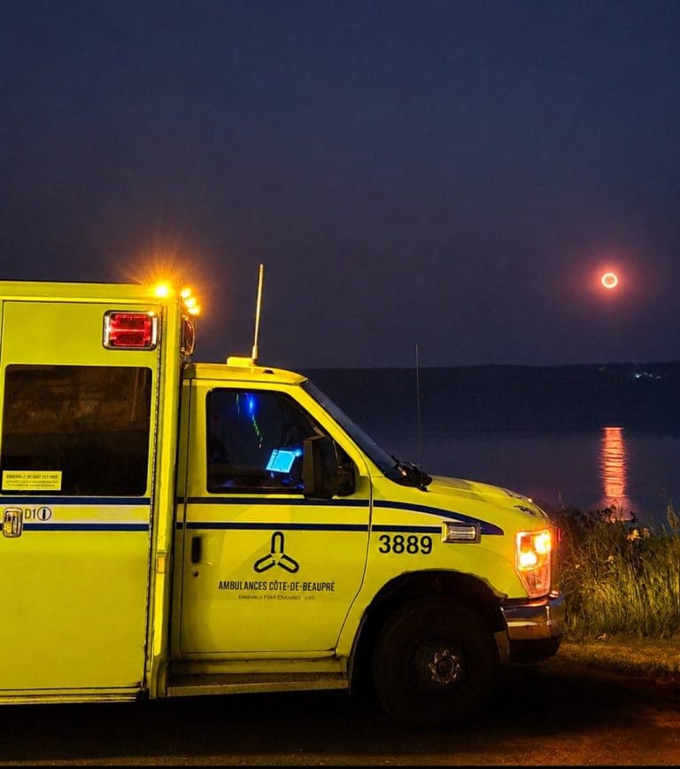 Demers Ambulances_Dessercom_Beaupré