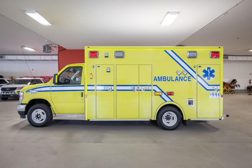 MX 164-demers-ambulance-type-3-configuration-compartiments-gauche
