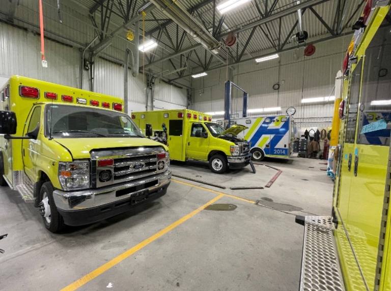 production Demers ambulance