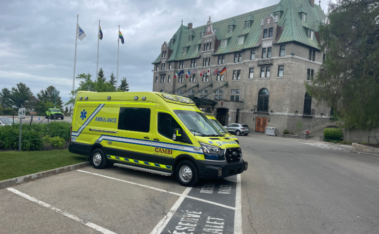 TXB Demers Ambulances