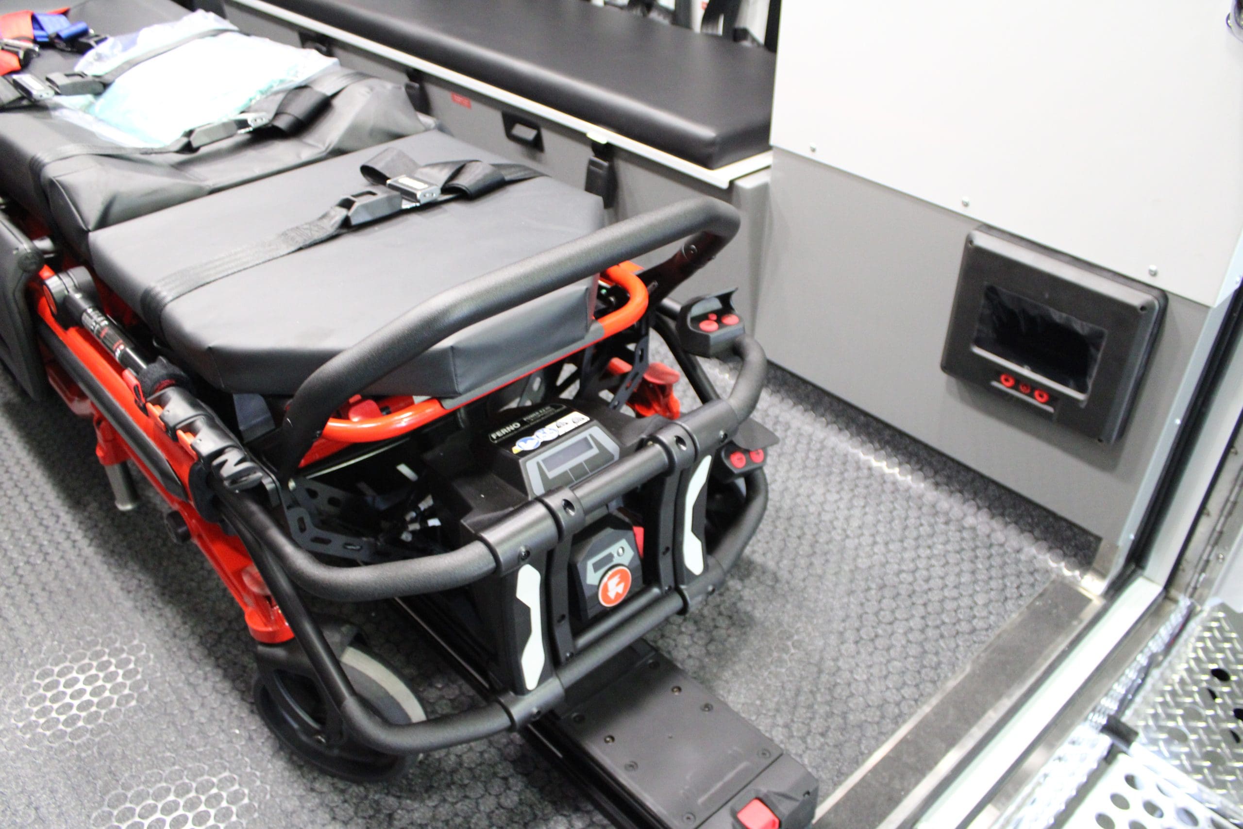 Ambulance cot